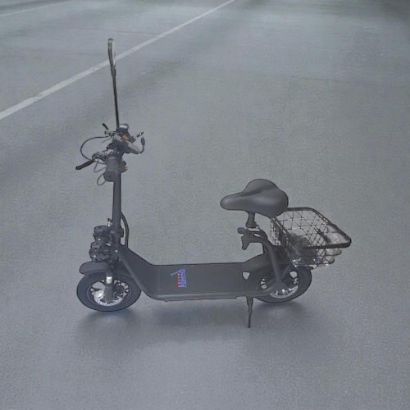 صورة سكوتر أبو سلة كهربائي